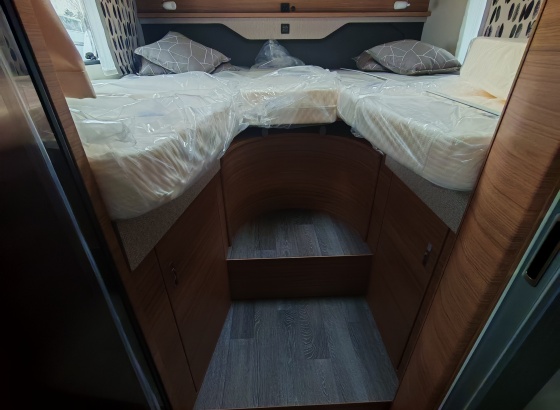 1000034948_1404227904